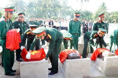 'Mỗi khi đưa được một đồng đội trở về, chúng tôi bớt đi một phần xót xa!'