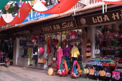 Biến các làng nghề thành trung tâm văn hóa sáng tạo