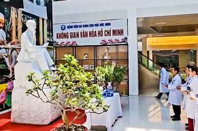 Hành trình từ Bến cảng lịch sử đến Không gian văn hóa Hồ Chí Minh đặc biệt ngay tại bệnh viện
