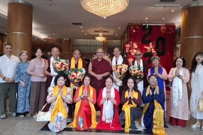 Tôn sư Siling Tongkhor Rinpoche XIV chủ trì chuỗi pháp hội đặc biệt tại Hà Nội