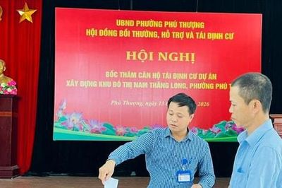 Phú Thượng: 12 hộ dân bốc thăm căn hộ tái định cư