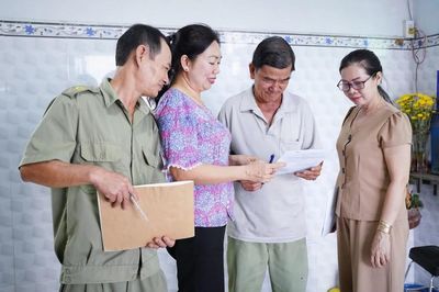 Giải đáp thắc mắc về chính sách hỗ trợ khi sắp xếp khu phố, ấp tại TP.HCM