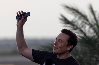 Khối tài sản 'gần như vô hạn' của Elon Musk