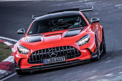 Mercedes-AMG đặt mục tiêu doanh số toàn cầu 200.000 xe