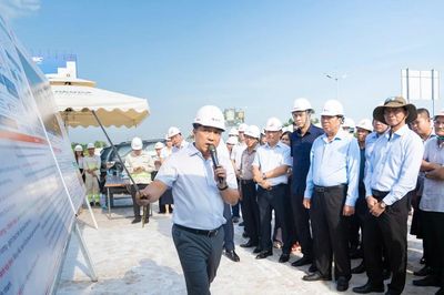 Nhà đầu tư lên phương án rút ngắn 6 tháng thi công mở rộng cao tốc Thành phố Hồ Chí Minh-Trung Lương-Mỹ Thuận