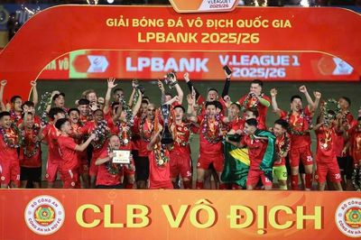 V-League và những gam màu đối lập (*): Bóng lăn đến cuối, niềm tin ở lại?