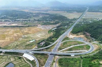 Sắp thu phí 13 tuyến cao tốc Bắc - Nam do Nhà nước đầu tư