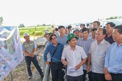 Tập trung hoàn thành hai tuyến cao tốc huyết mạch của Đồng bằng sông Cửu Long