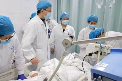Người đàn ông 48 tuổi đột ngột tử vong trong đêm: 5 việc chớ nên làm vào buổi tối