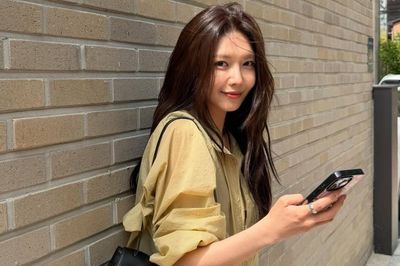 Soo Young lộ diện sau khi chia tay bạn trai hẹn hò 14 năm