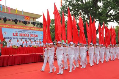 Hơn 1.300 người tham gia khai mạc Đại hội Thể dục thể thao phường Mão Điền lần thứ I