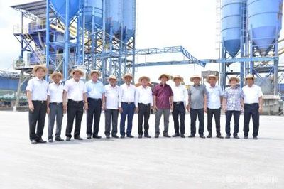 Hội Liên lạc với người đồng hương tỉnh Đồng Tháp thăm và tìm hiểu hoạt động sản xuất, kinh doanh tại Công ty TNHH Hữu Biên