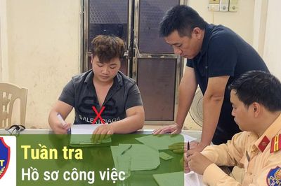Thanh Hóa: Xử lý tài xế ô tô tông Cảnh sát giao thông rồi kéo lê gần 300 mét