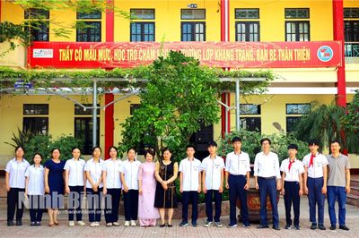 Trường THCS Trần Đăng Ninh - Nơi ươm mầm 7 thủ khoa vào THPT chuyên Lê Hồng Phong