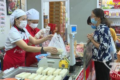 Tổng mức bán lẻ hàng hóa và doanh thu dịch vụ tăng 19,8%