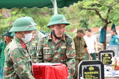Nghệ An: Lấy mẫu sinh phẩm giám định ADN gần 2.500 mộ liệt sỹ chưa xác định thông tin