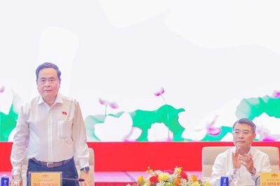 Chủ tịch Quốc hội Trần Thanh Mẫn và Thủ tướng Lê Minh Hưng gặp mặt các cơ quan báo chí nhân Ngày Báo chí cách mạng Việt Nam
