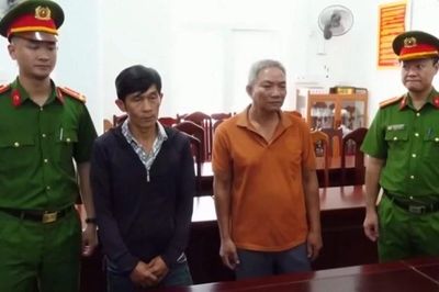 Khởi tố thêm hai đối tượng 'cát tặc' trên sông Cái ở Khánh Hòa
