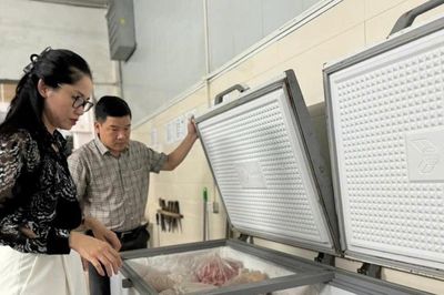 Siết quản lý thực phẩm bẩn: Có thể phong tỏa kho hàng và cưỡng chế khẩn cấp