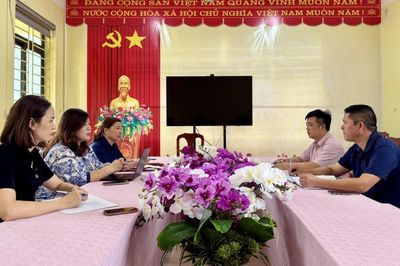 Sở Nội vụ khảo sát thực tế công tác sáp nhập thôn, tổ dân phố tại 3 xã: Nam Tuấn, Hà Quảng, Lũng Nặm