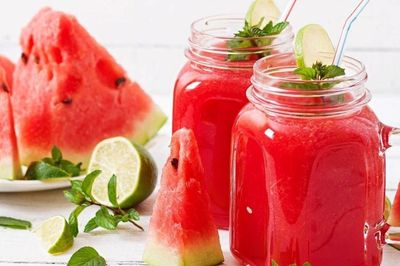 Chuyên gia cảnh báo một sai lầm nhiều người mắc tiểu đường thường gặp khi ăn dưa hấu