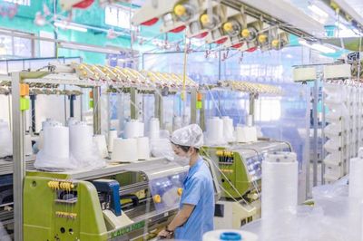 Vinatex đạt gần 9.800 tỷ đồng doanh thu sau 6 tháng đầu năm