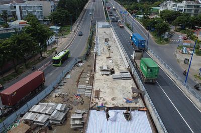 Lý do 2 nhánh cầu vượt nút giao An Phú chưa thể thông xe trong tháng 6