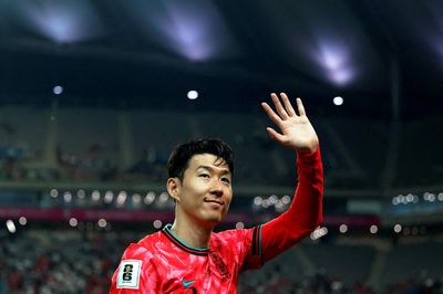 Tuyển Hàn Quốc né tránh sau vụ 'nói xấu' Son Heung-min