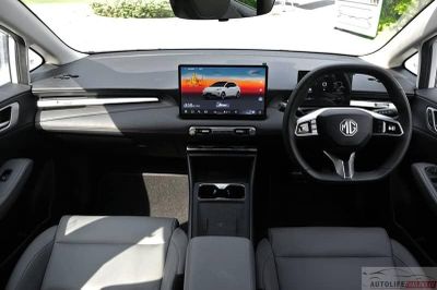 MG4 Urban sắp ra mắt Đông Nam Á: Chạy hơn 500 km/lần sạc, dễ về Việt Nam 'đấu' với Geely EX2 lẫn BYD Dolphin