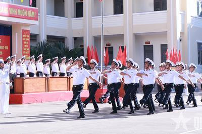 Vùng 3 Hải quân khai giảng lớp đào tạo chuyên môn kỹ thuật - nghiệp vụ Khóa 52