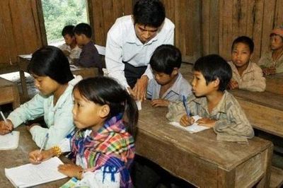 Quy định về phụ cấp thu hút đối với nhà giáo công tác ở vùng đặc biệt khó khăn