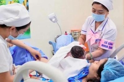 Nghỉ dưỡng sức sau thai sản trùng ngày lễ có được tính vào số ngày nghỉ?