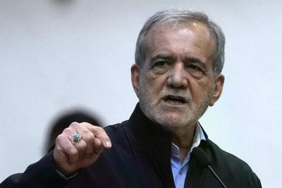 Tổng thống Iran: Mọi quyết định thuộc về Lãnh tụ tối cao