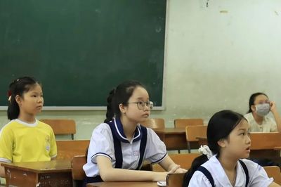 1 chọi 12 vào lớp 6 trường 'hot' nhất TPHCM