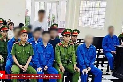 10 bị cáo lĩnh án tù vì gây rối tại quán cà phê
