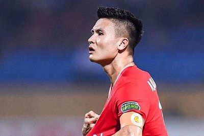 Quang Hải xuất sắc nhất V-League 2025/26