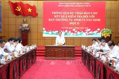 Hoàn thiện mô hình chính quyền địa phương hai cấp, thúc đẩy tăng trưởng và chuyển đổi số