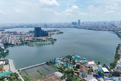 Yêu cầu làm rõ trách nhiệm việc chậm triển khai dự án cải tạo Hồ Tây
