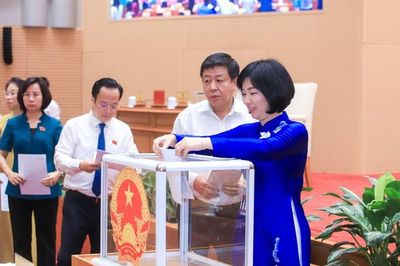 Hà Nội 'chốt' xây bãi đỗ xe dọc Vành đai 1 đoạn Hoàng Cầu - Láng Hạ