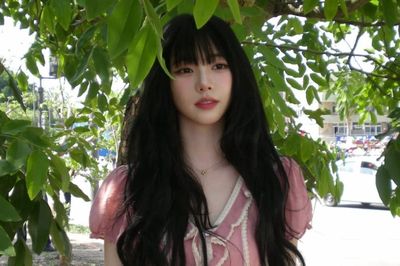 Karina (aespa) gây sốt với nhan sắc trong trẻo
