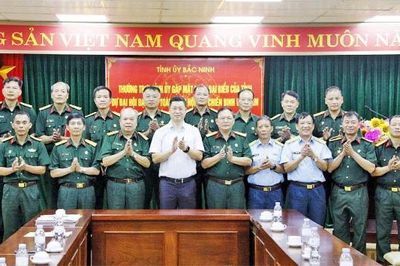 Thường trực Tỉnh ủy Bắc Ninh gặp mặt Đoàn đại biểu dự Đại hội đại biểu Cựu chiến binh Việt Nam lần thứ VIII