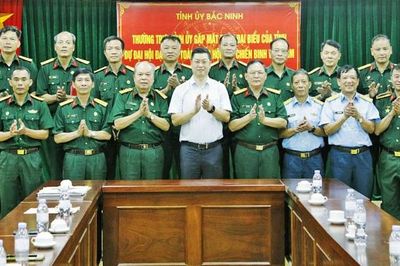 Thường trực Tỉnh ủy Bắc Ninh gặp mặt Đoàn đại biểu dự Đại hội đại biểu Cựu chiến binh Việt Nam lần thứ VIII