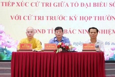Đại biểu HĐND tỉnh Bắc Ninh tiếp xúc cử tri phường Trí Quả