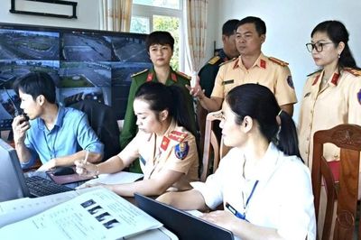 Phó Giám đốc Công an tỉnh Gia Lai kiểm tra công tác sát hạch lái xe
