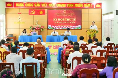 Kỳ họp thứ tư HĐND xã Phước Dinh khóa XIII