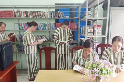 Khát vọng hoàn lương từ thư viện hướng thiện