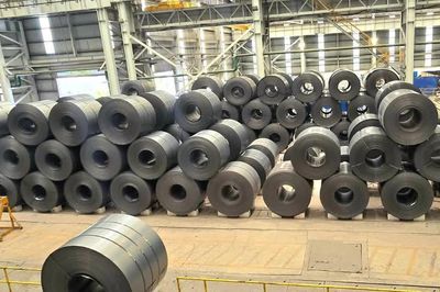 Sản lượng thép thô đạt trên 12 triệu tấn trong 5 tháng đầu năm