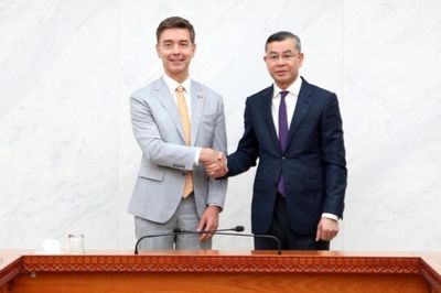 Bộ trưởng Ngô Văn Tuấn tiếp Đại sứ, Trưởng phái đoàn EU tại Việt Nam Julien Guerrier