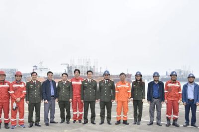 Bài cuối: Đồng hành cùng địa phương 'bứt tốc'