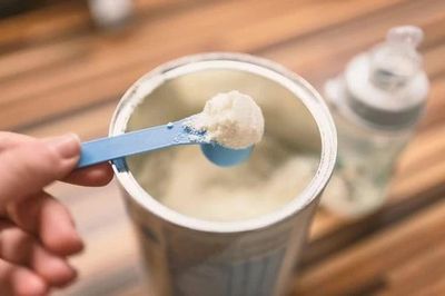 Cảnh báo thu hồi sữa nghi ngộ độc Botulinum